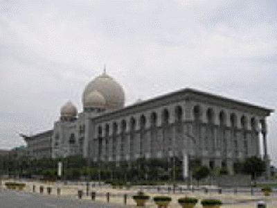 160px-Palace_of_Justice_Putrajaya_Dec_2006_003