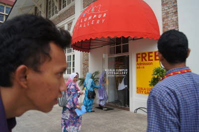 gambar camera 106