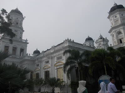 masjid sultan abu bakar